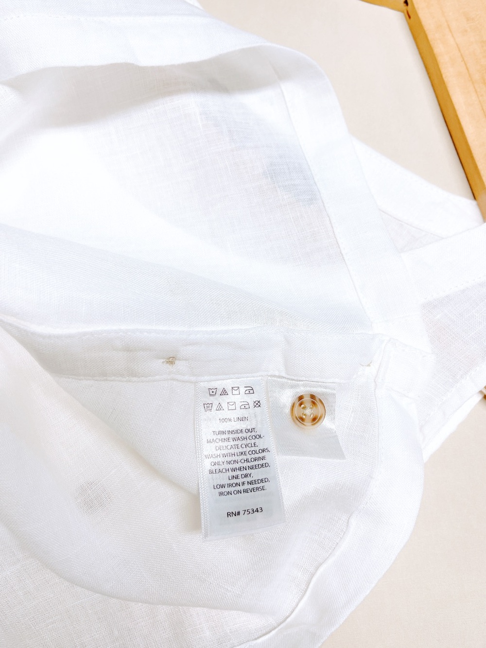 Rachel Roy White Sleeveless Button-Side Linen Relaxed Tank Top - Picture 5 of 7